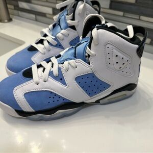 Jordan
Nike Air 6 Retro